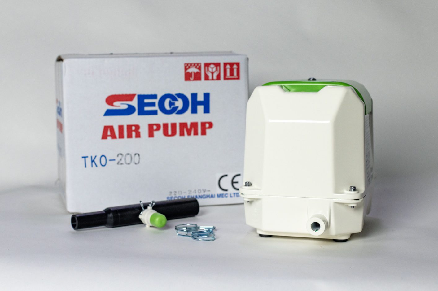 Secoh TKO-200 Air Pump with Pressure Relief Valve